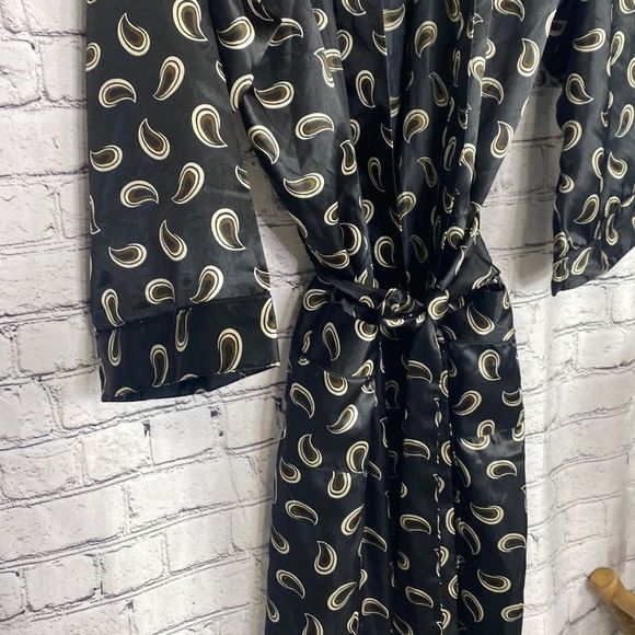Robert Louis Silk Paisley Print Unisex Silky Robe - Picture 3 of 14